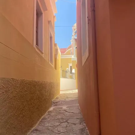 Sokratis דירה סימי
